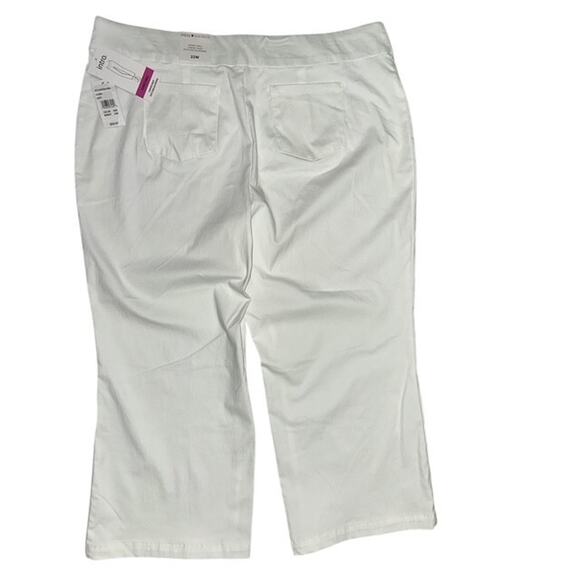 Intro Love the Fit 22W Pants Audrey Ankle White Stretch Comfort Waist Kick Flare - Picture 3 of 5